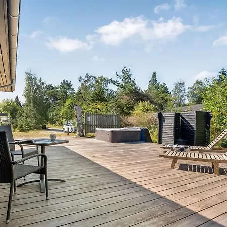 Сasa de vacaciones Milda - 100m From The Sea By Interhome Bøtø By